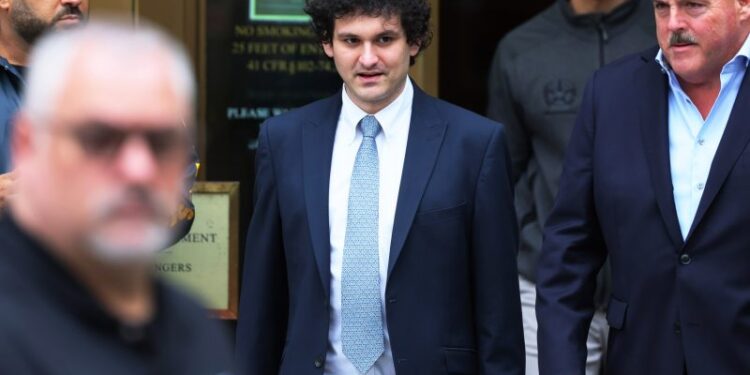 “Prosecutors: Sam Bankman-Fried Trial takes a Page from ‘Dumb and Dumber’!