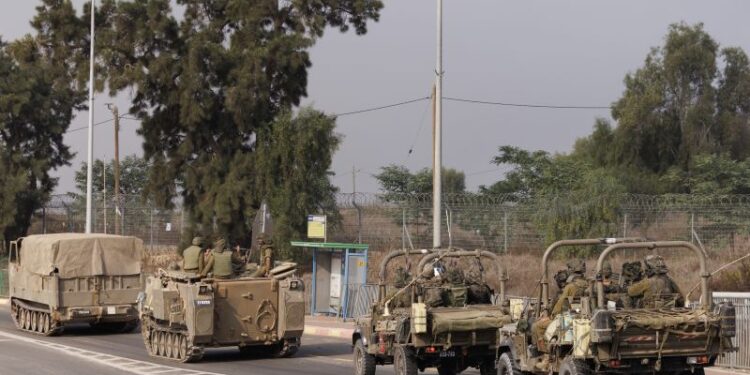 “Desperate Measures in Gaza: UN Warns Of Declining Civil Order As Thousands Take Essentials