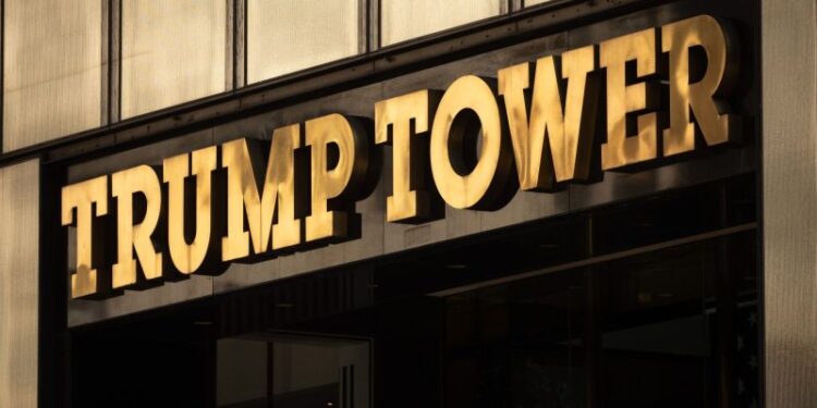 Donald Trump’s $250 Million Fraud Trial Kicks Off in New York!