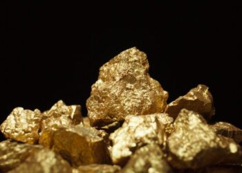 “Strike Gold with the Top 10 Gold-Mining Companies!