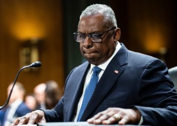 Defense Chief Austin Summoned to Reveal Secrets: Congress Demands Hospital Transparency