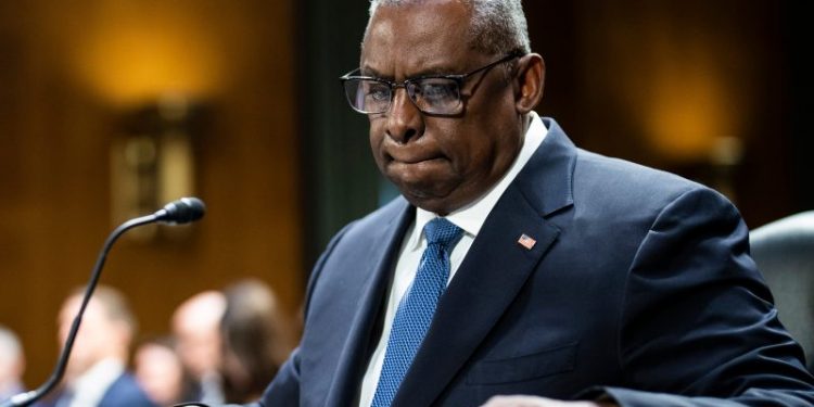 Defense Chief Austin Summoned to Reveal Secrets: Congress Demands Hospital Transparency