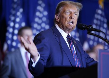 Illinois Elections Board Dismisses Bid to Oust Trump from Ballot: Shocking Decision!