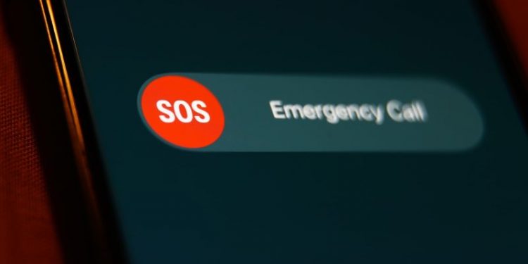 Unveiling Apple’s ‘SOS Mode’: How to Make Emergency Calls on iPhone Without Signal