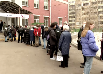 Protests Erupt at Polling Stations as Putin Gears Up for Extended Reign in Russia