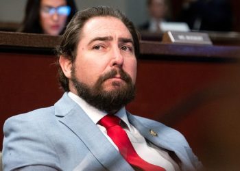 Former Navy SEAL Rep. Eli Crane fires off message for ex-President Obama: ‘Probably best to sit this one out’