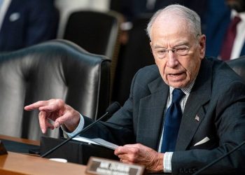 Federal judges acknowledge court ruling errors tied to staffers’ AI use after Grassley inquiry