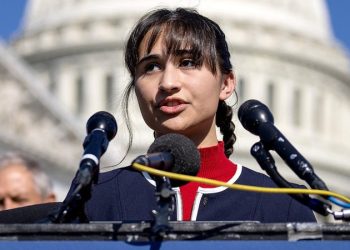 Chloe Cole Act aimed at blocking minors from undergoing life-altering transgender surgeries, GOP lawmaker says