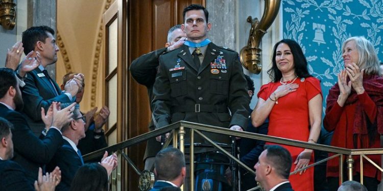 Trump awards back-to-back Medals of Honor during State of the Union address